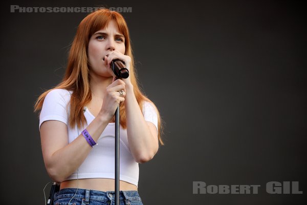 LONDON GRAMMAR - 2022-08-26 - SAINT CLOUD - Domaine National - Grande Scene - 